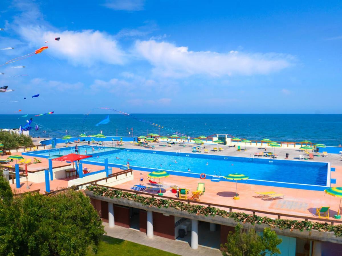 Holiday Home Rosapineta Camping Village-1 By Interhome 外观 照片